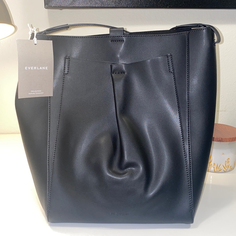 Everlane Leather Studio Bag in Black NWT